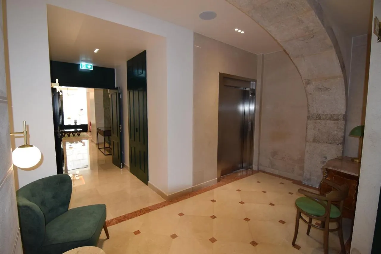 Guest house Hotel Florescente Lisbon