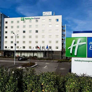 Otel Holiday Express Lisbon-oeiras, An Ihg