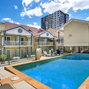 toowong-inn-suites.queenslandhotels.net/