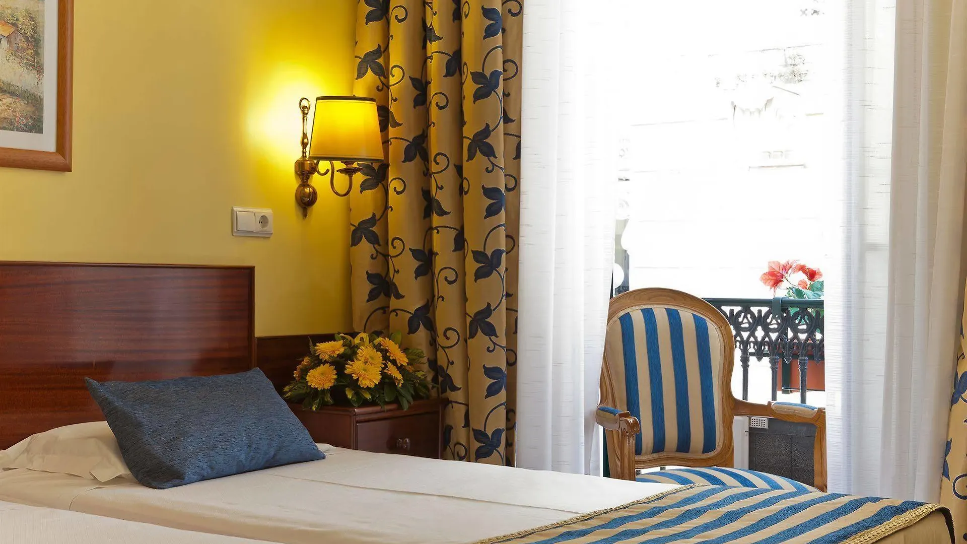 Hotel Florescente Lisbon 3*,  Portugal